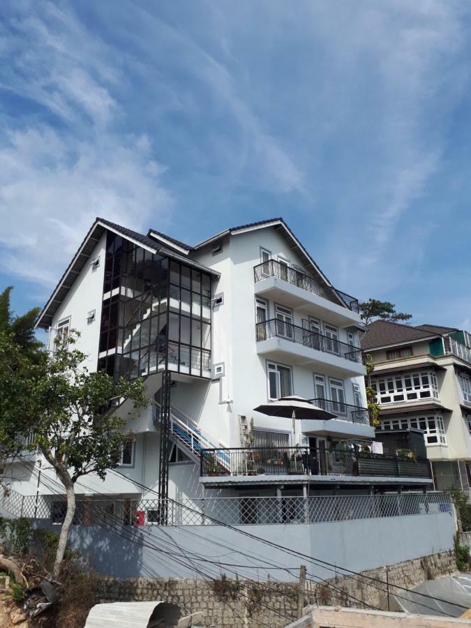 Duy Hotel Da Lat Exterior photo