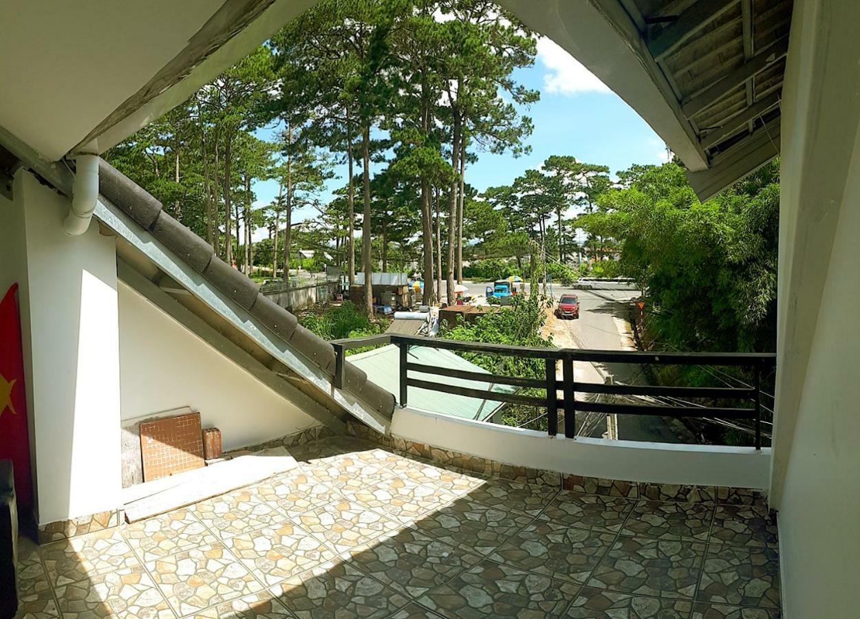 Duy Hotel Da Lat Exterior photo